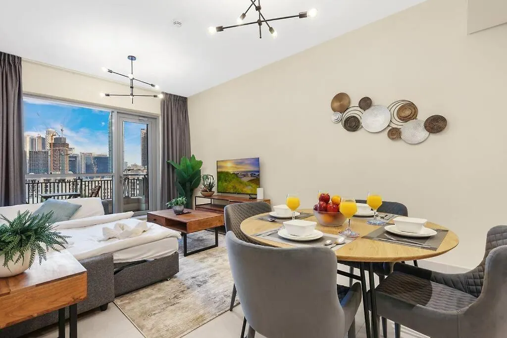 First Class 1Br Panoramic Skyline Views Dubai Apartment