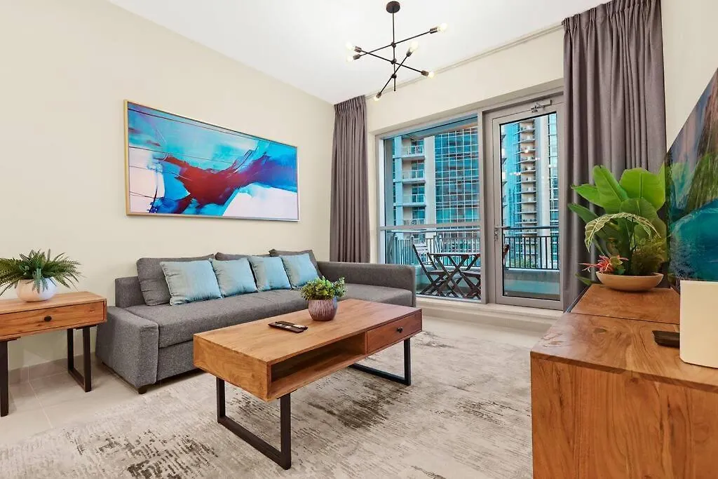 First Class 1Br Panoramic Skyline Views Dubai Apartment