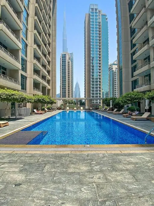 First Class 1Br Panoramic Skyline Views Dubai Apartment
